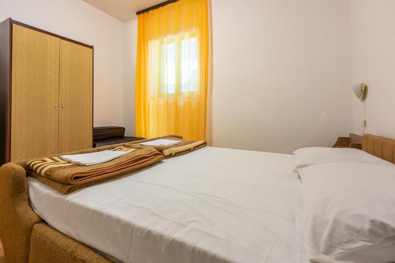 Apartments Laura Dramalj Zewnętrze zdjęcie